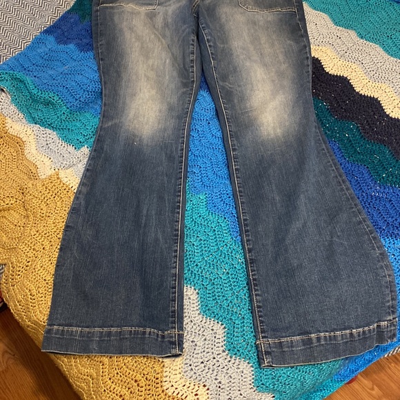 Torrid flare medium wash jeans 16T - Picture 9 of 12